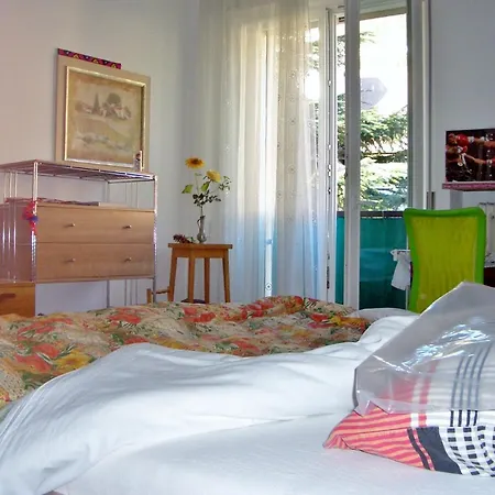 Zentrum Bozen-rosengartenblick